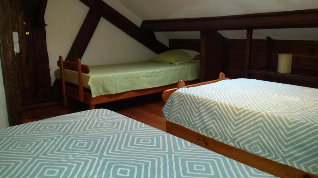 La Debottee Belge Bed & Breakfast Montesquieu  0*, Montesquieu (Tarn-et-Garonne) France