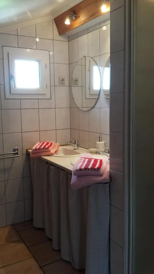 La Debottee Belge Bed & Breakfast Montesquieu