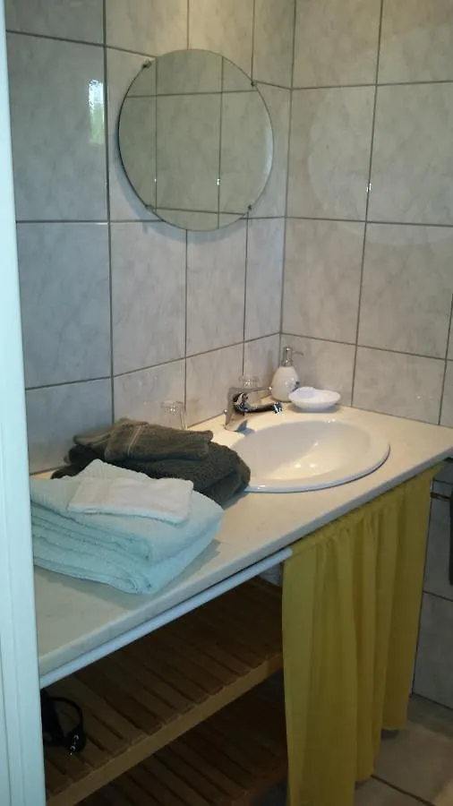 La Debottee Belge Bed & Breakfast Montesquieu